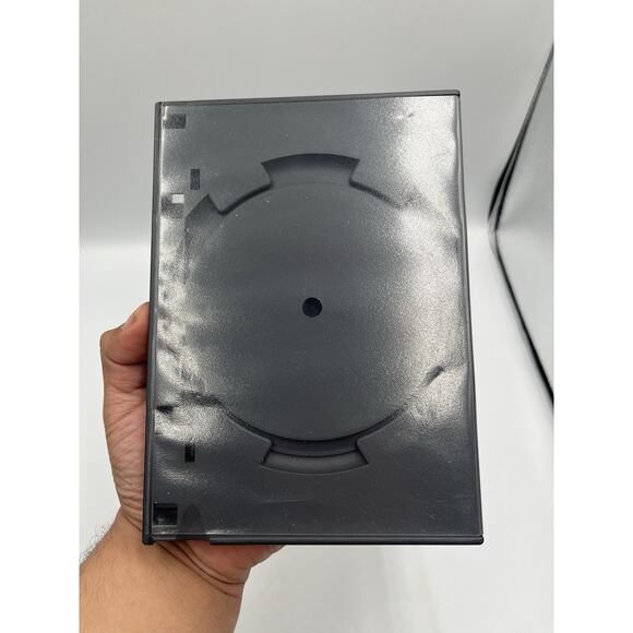 Shrek 2 (Nintendo GameCube, 2004) Black Label Manual And Disc - Picture 5 of 8